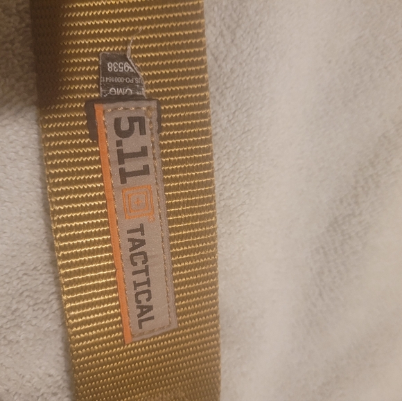 Men's 5.11 Tactical Rigging Belt - Picture 3 of 3